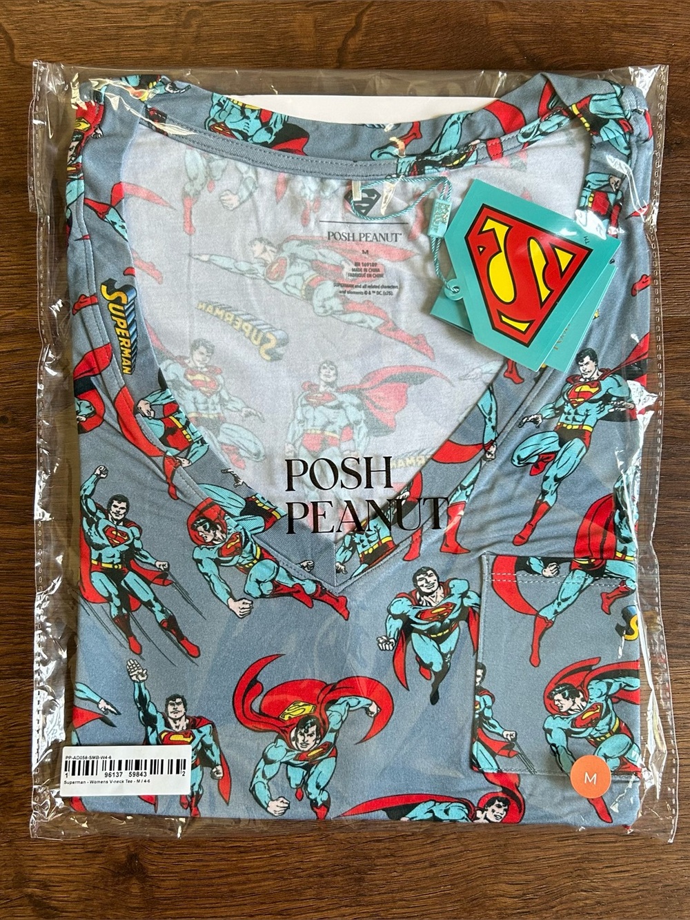 Posh Peanut Superman Women’s V-Neck Tee Medium NWT